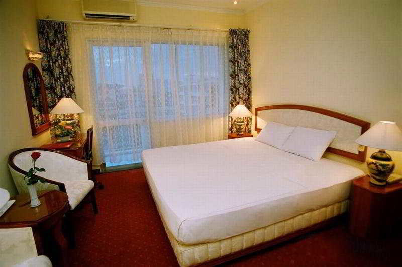 Que Huong Hotel — фото 4