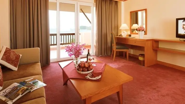 Хатин: Hon Trem Resort & Spa