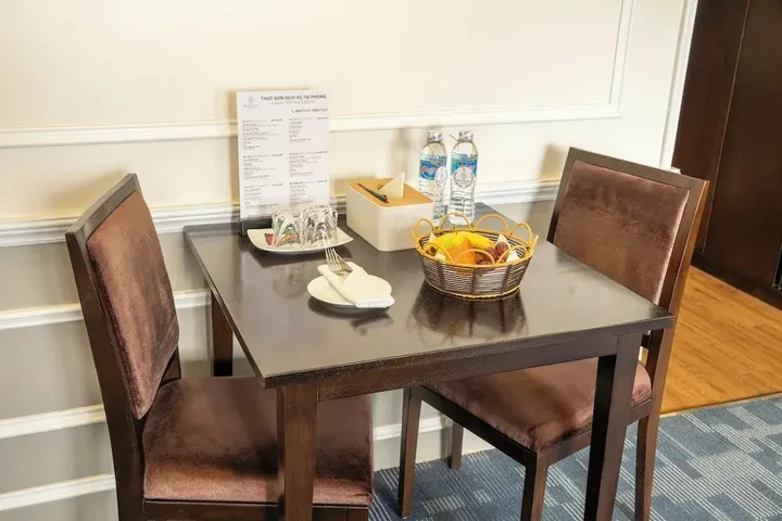 Тхайнгуен: May Plaza Hotel