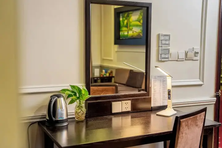 Тхайнгуен: May Plaza Hotel