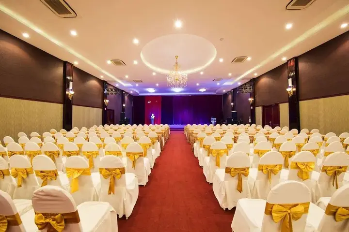 Тхайнгуен: May Plaza Hotel