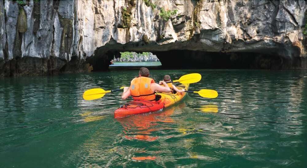 Халонг: Halong Bay Aloha Cruises