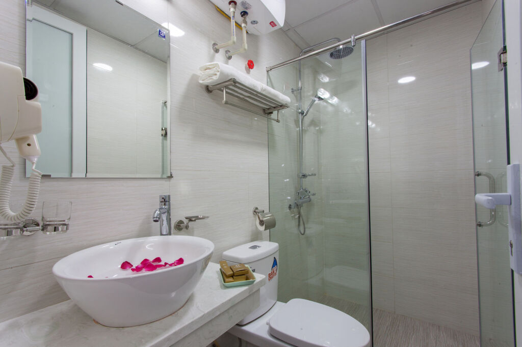 Ханой: Queen Light Hotel