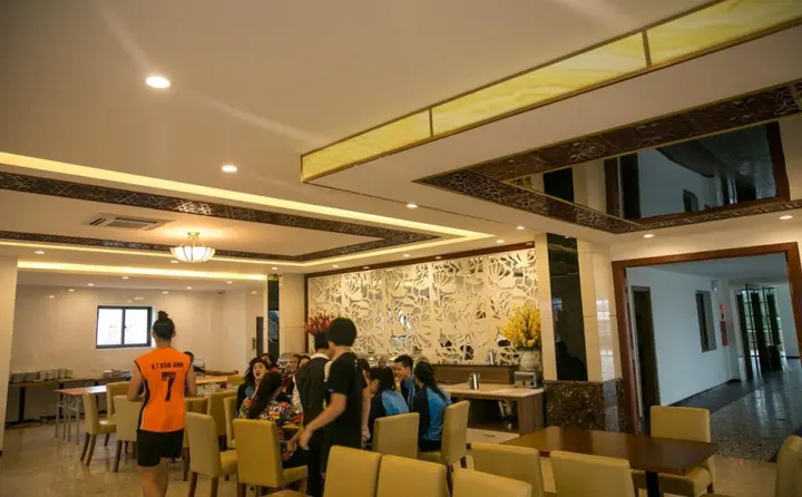 Хатинь: Ha Huy Hotel