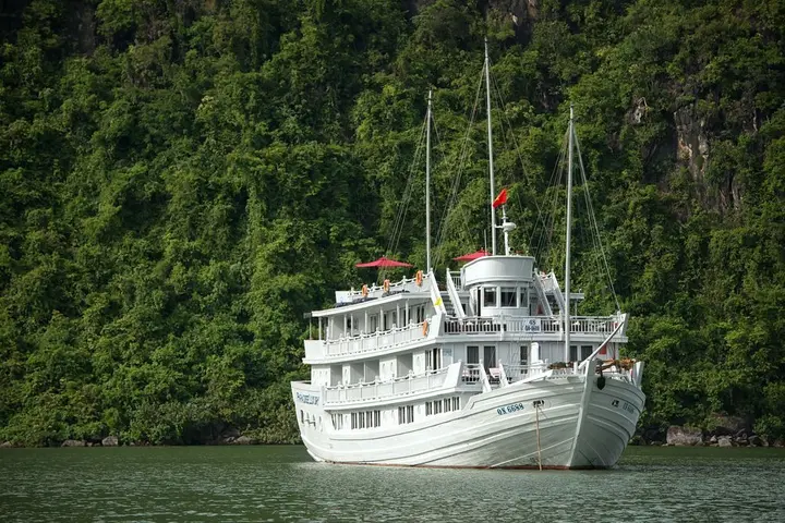 Халонг: Paradise Luxury Sails Cruise