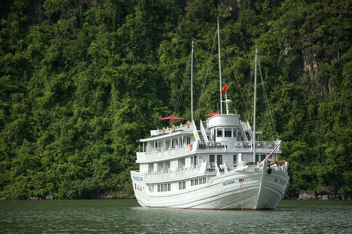 Халонг: Paradise Luxury Sails Cruise