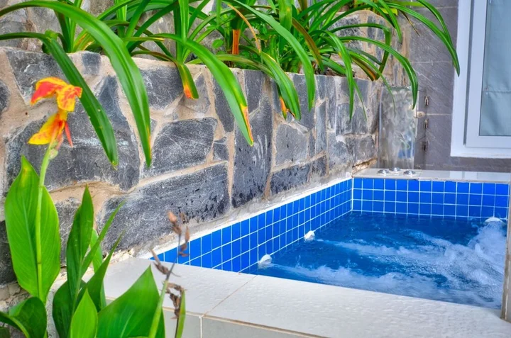 Вунгтау: The Wind Resort - Tropical Hillside Escape