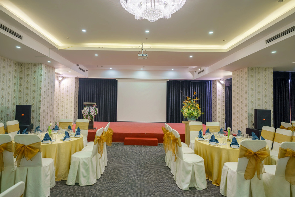 Нячанг: Seaesta Nha Trang Hotel