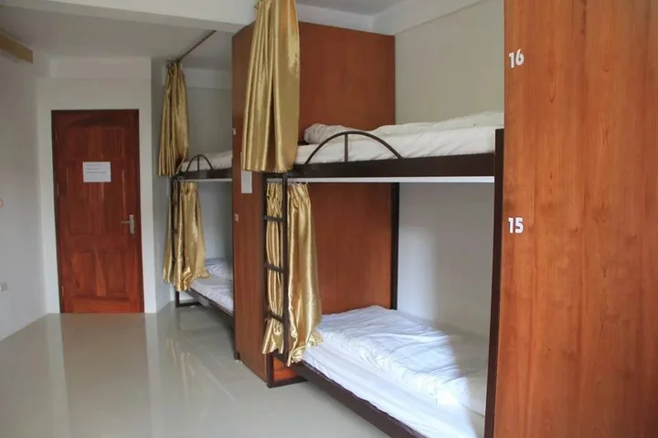 Ханой: Capsule Hostel