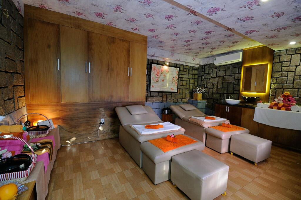 Вунгтау: Lavie en Rose Coffee & Spa Hotel