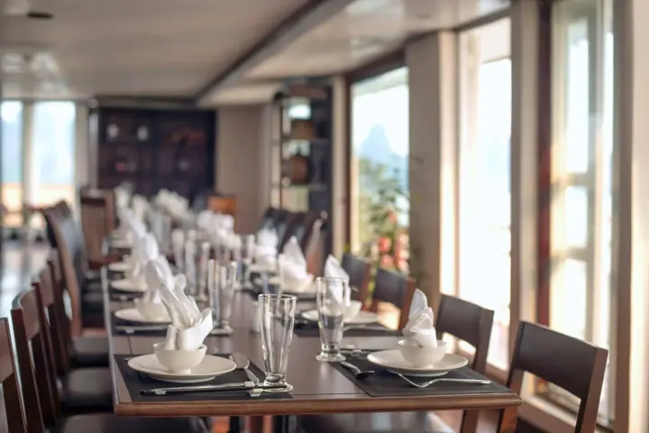 Халонг: La Vela Classic Cruise Managed by Paradise Cruises