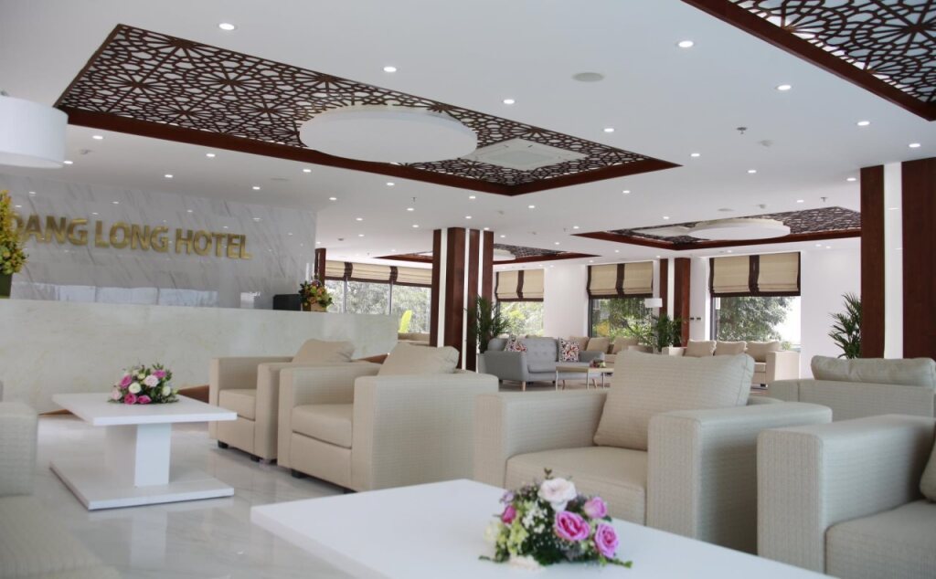 Зявьен: Golden Dragon Hotel