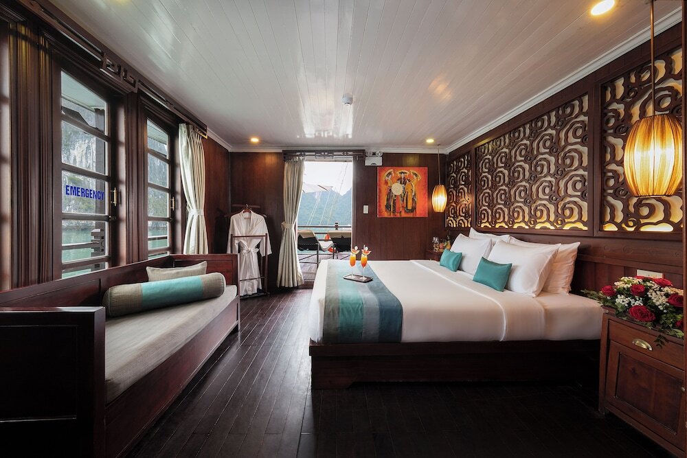 Халонг: Bhaya Halong Cruise