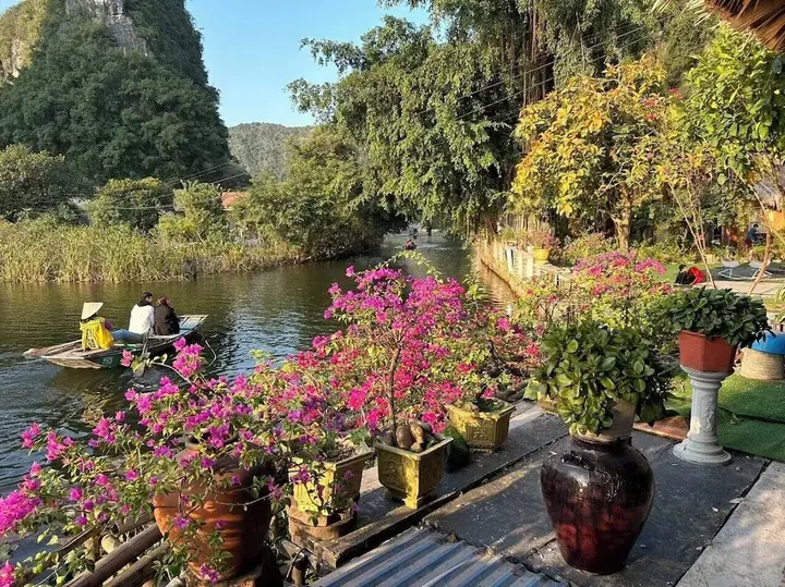 Хоа Лу: Tam Coc Bungalow