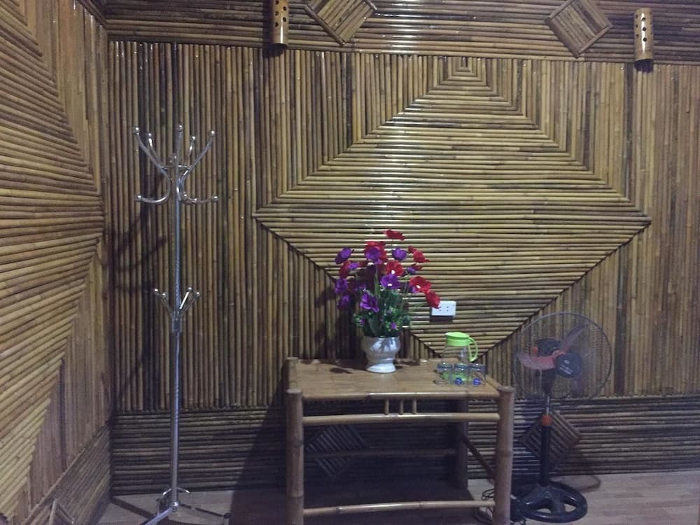 Маи-Чау: Eco Homestay - Hostel