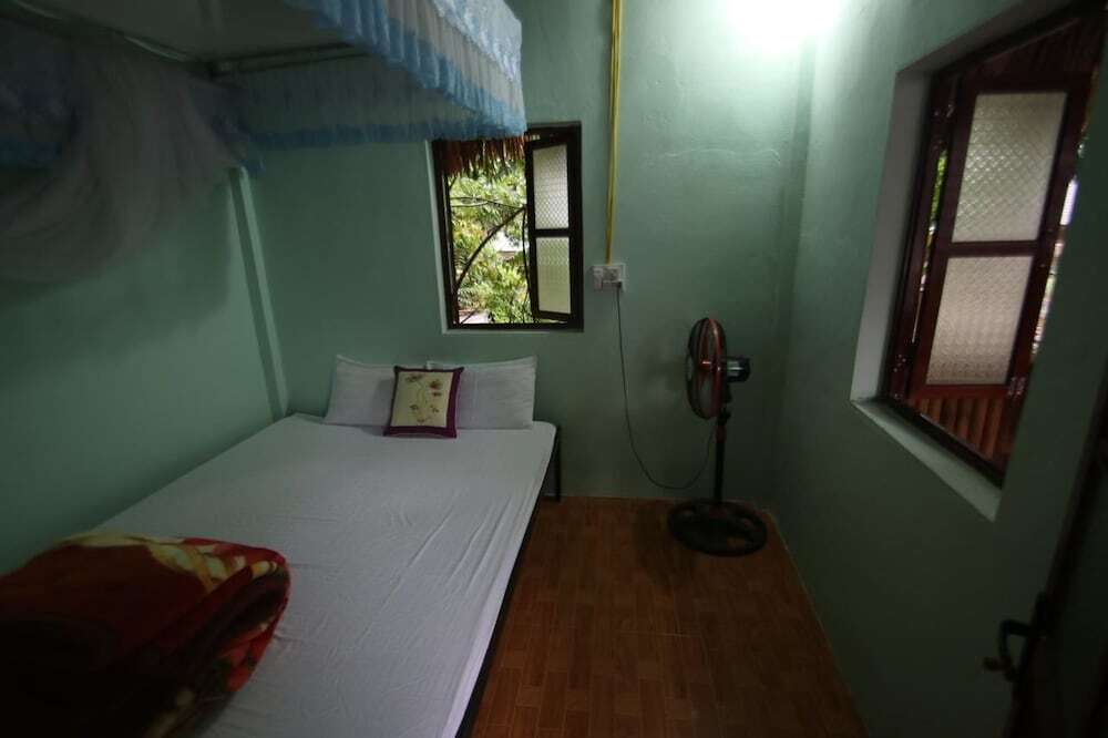 Маи-Чау: Eco Homestay - Hostel