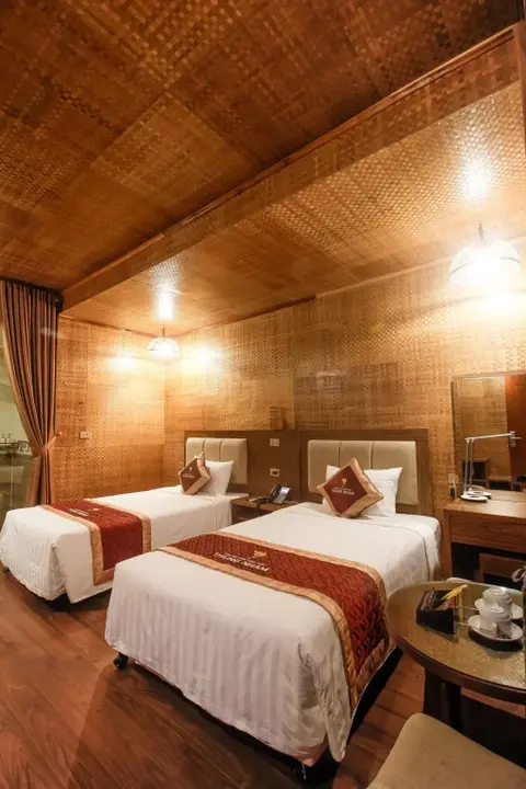 Зявьен: Thung Nham Hotel & Resort
