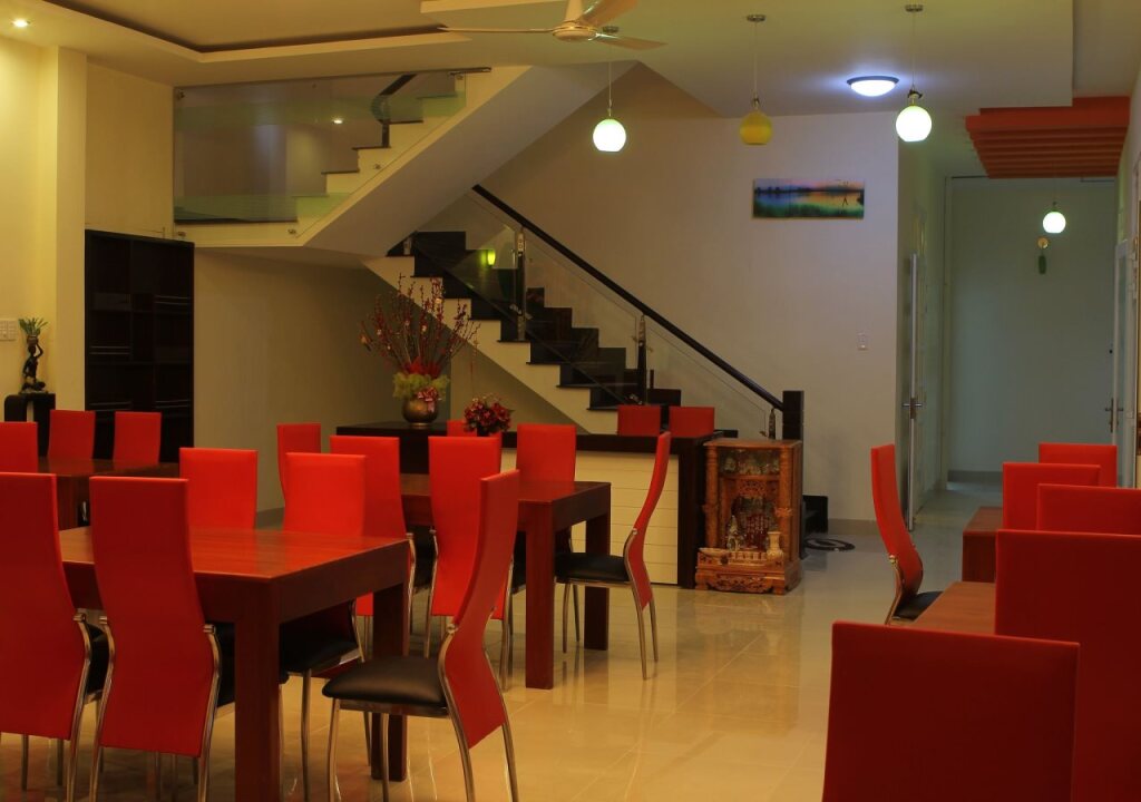 Фанранг - Тап Чам: Hoàng Nhân Hotel