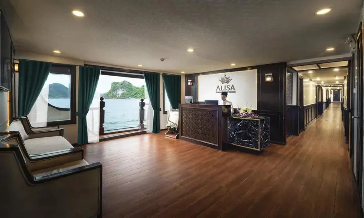 Халонг: Alisa Luxury Cruise