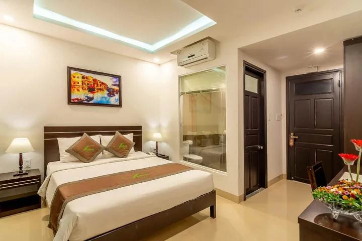 Хойан: Stayzi Hotel