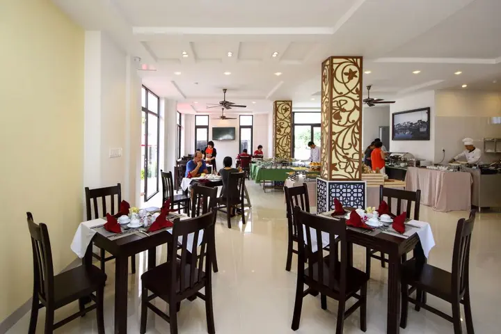 Хойан: Stayzi Hotel