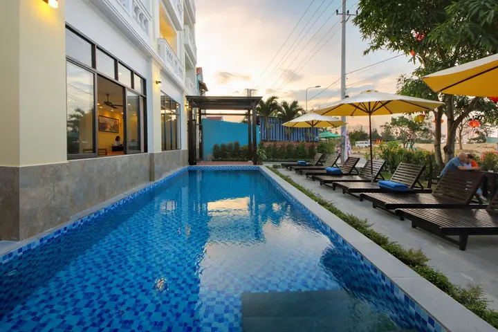 Хойан: Stayzi Hotel