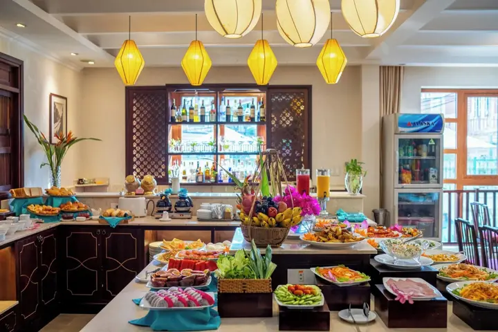 Хойан: Lantana Riverside Hoi An Hotel