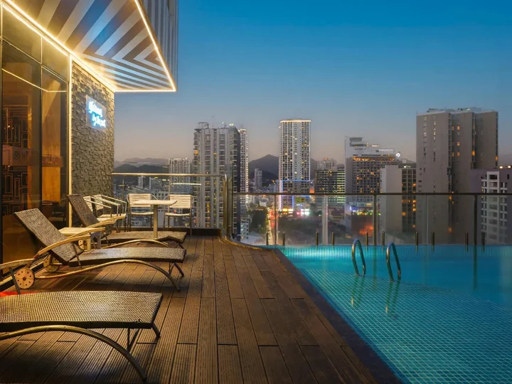 Нячанг: V Hotel Nha Trang