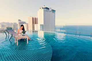 Нячанг: V Hotel Nha Trang