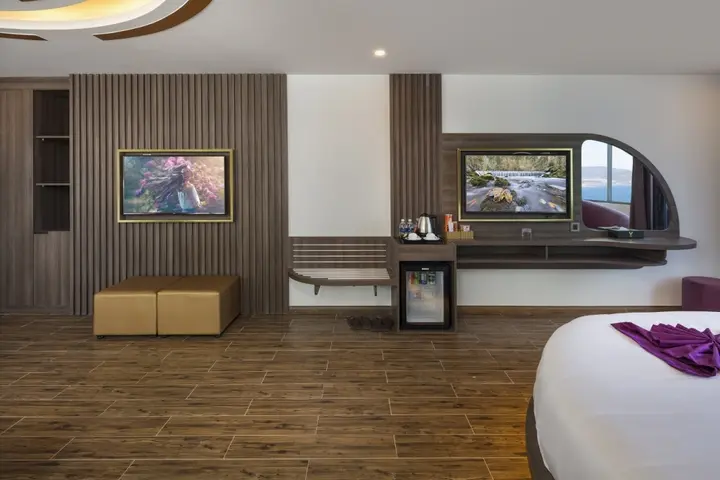 Нячанг: V Hotel Nha Trang