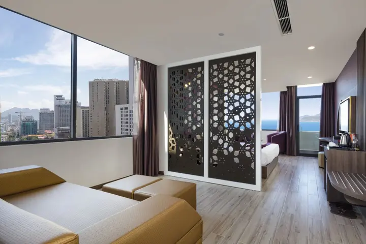 Нячанг: V Hotel Nha Trang