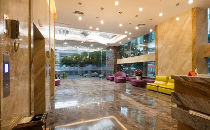 Нячанг: V Hotel Nha Trang