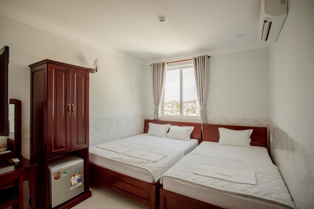 Phu Hong Hotel — фото 1