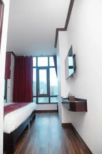 Халонг: Sen Ha Long Hotel