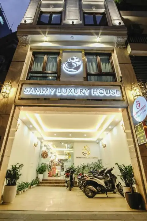 Sammy Luxury Hotel — фото 1