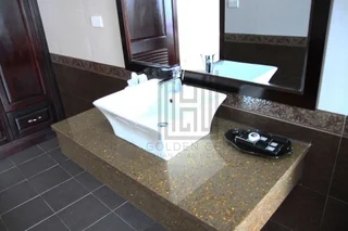 Халонг: Golden Gem Tuan Chau Hotel