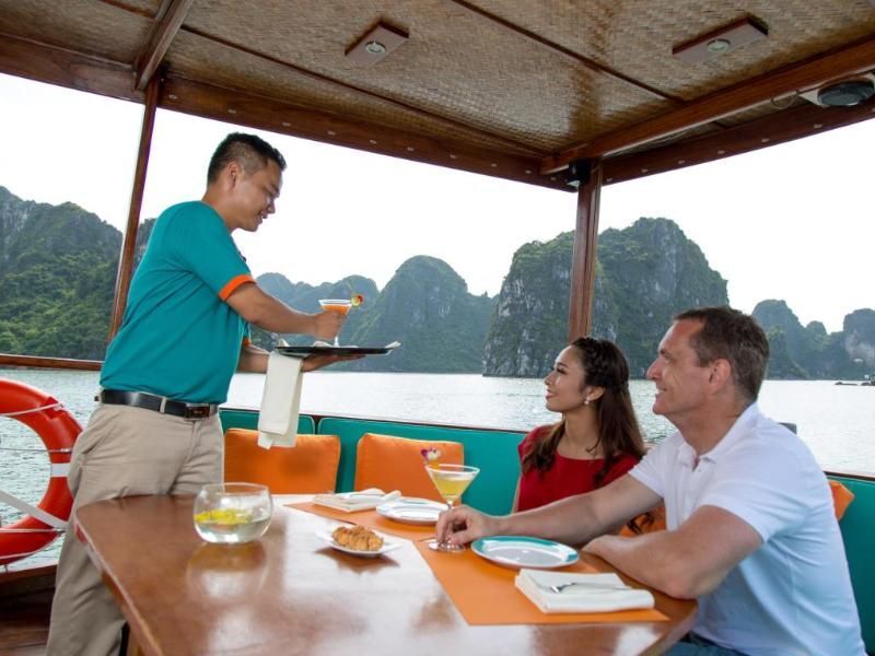 Халонг: LAzalee Cruise