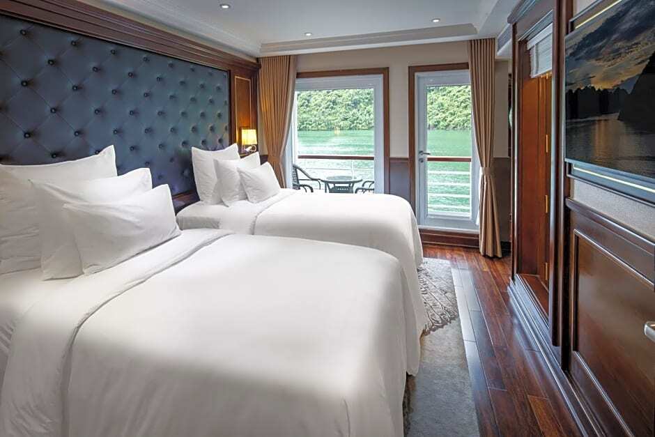 Халонг: Paradise Elegance Cruise Halong