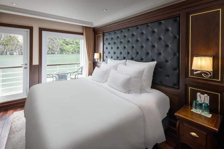 Халонг: Paradise Elegance Cruise Halong
