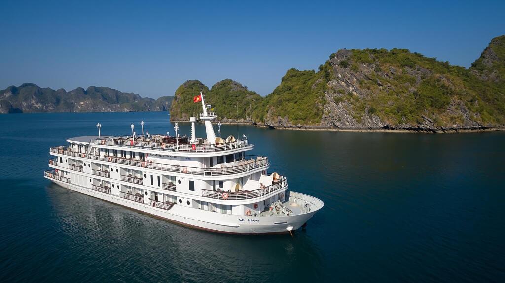 Халонг: Paradise Elegance Cruise Halong