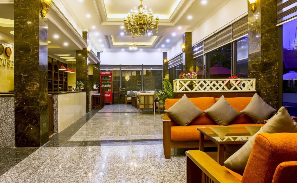 Тхайнгуен: Sunny House Resort