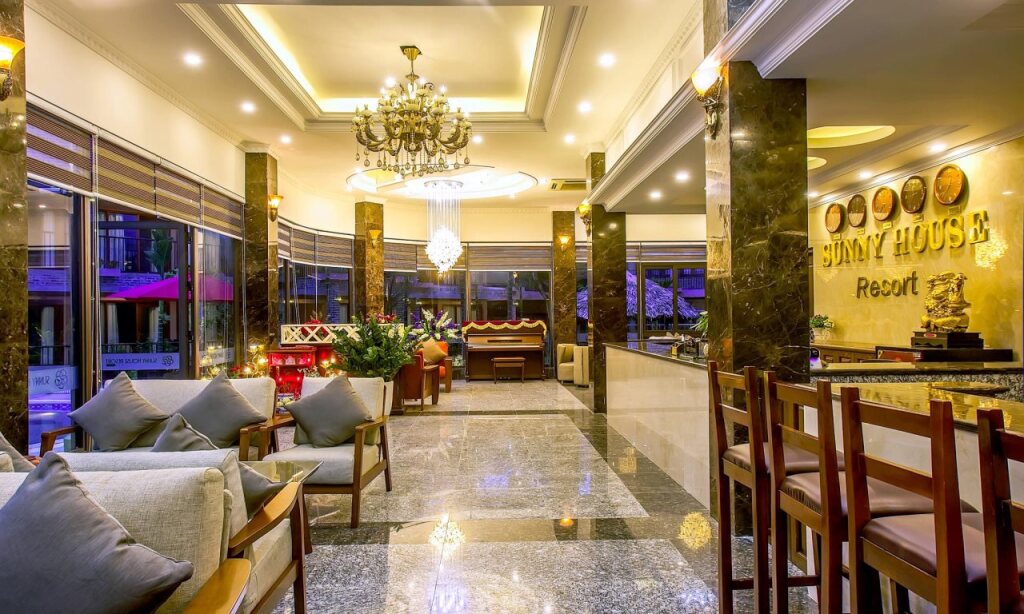 Тхайнгуен: Sunny House Resort
