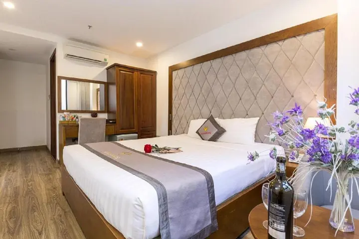 Дананг: Royal Charm Hotel