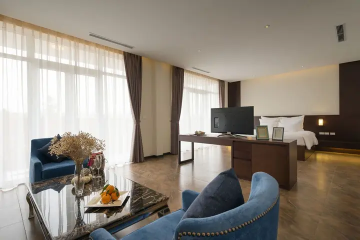 Дуонг-Лам: Tuan Chau Hanoi Hotel