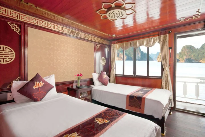 Халонг: Lan Ha Legend Cruise