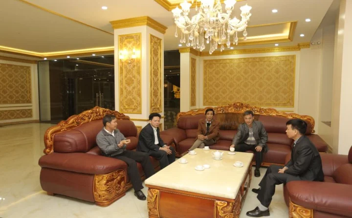 Лаокай: Lao Cai Royal Hotel