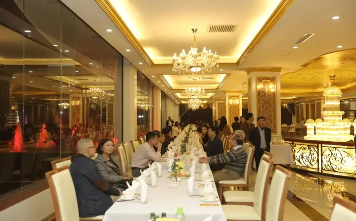 Лаокай: Lao Cai Royal Hotel