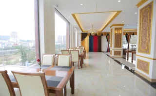 Лаокай: Lao Cai Royal Hotel
