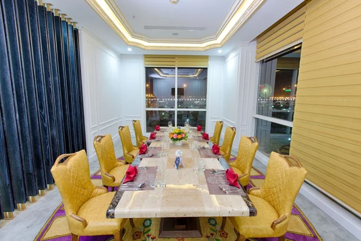 Дананг: Fivitel Da Nang
