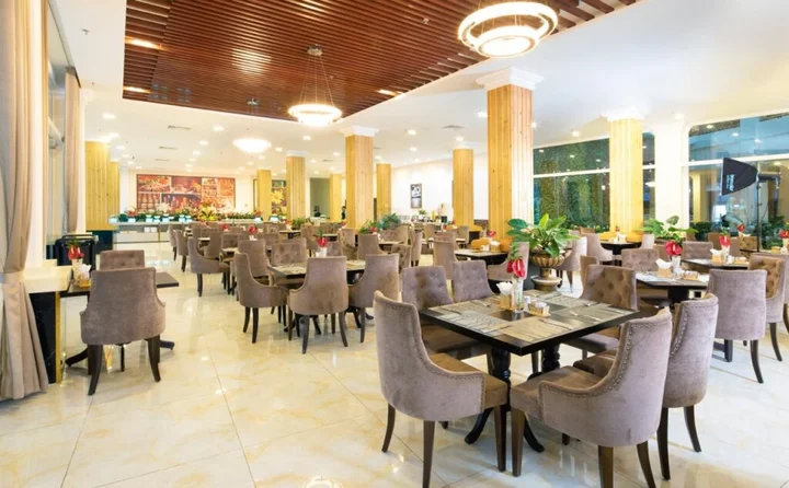 Далат: Ladalat Hotel
